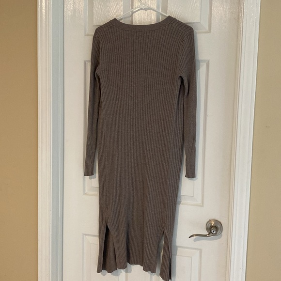 Prologue Cardigan - Picture 2 of 3